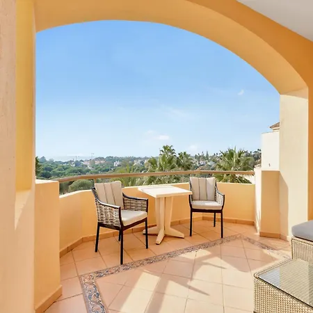 Charming With Terrace Marbella